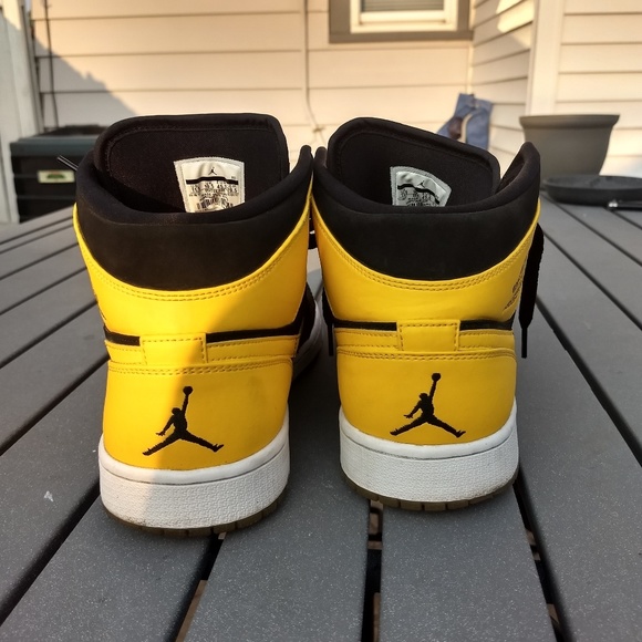 Air Jordan's - Picture 5 of 5